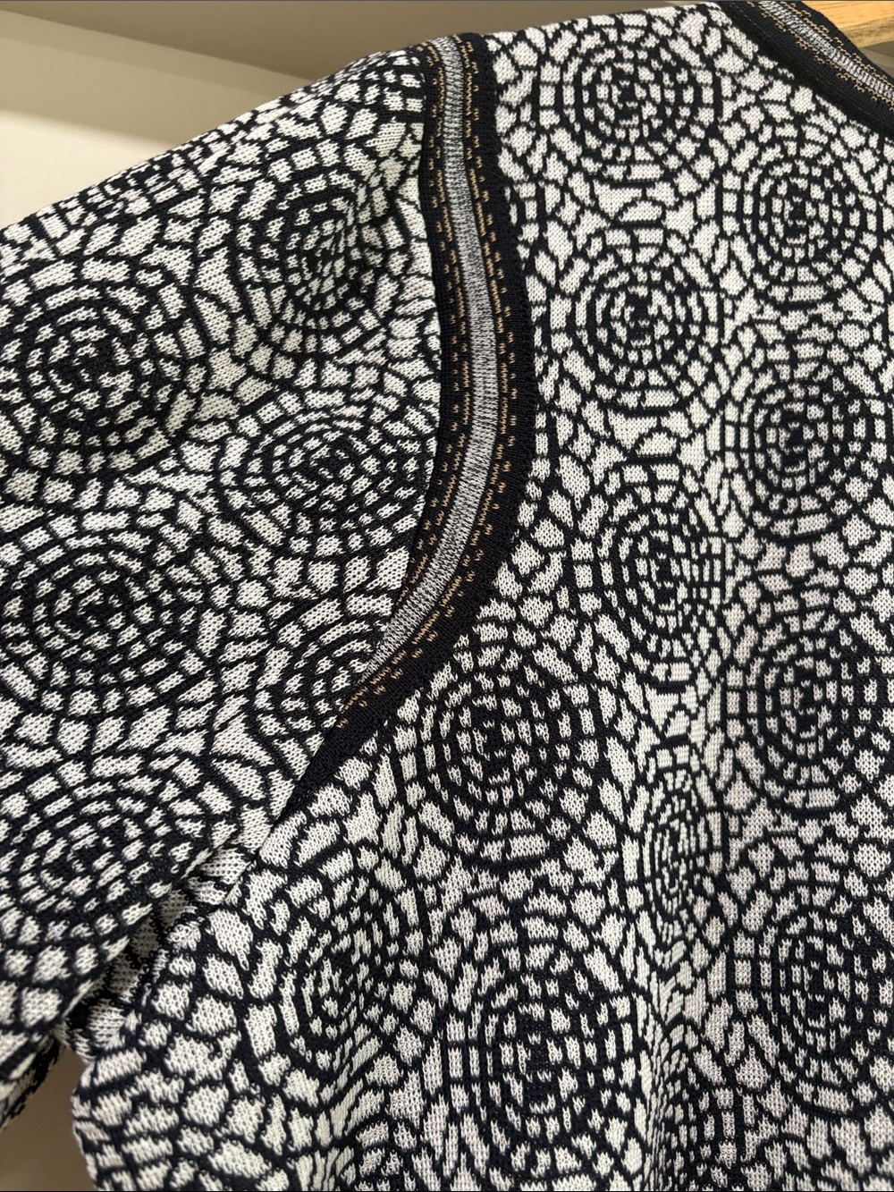 Ming Wang Multi Pattern Jacquard Knit Cardigan, Size 3X - Picture 10 of 14